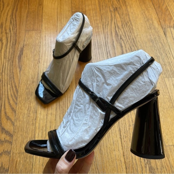 NEW Sam Edelman Kit Black Patent Leather Block Heel Sandal Size 10 NWT - Picture 1 of 4